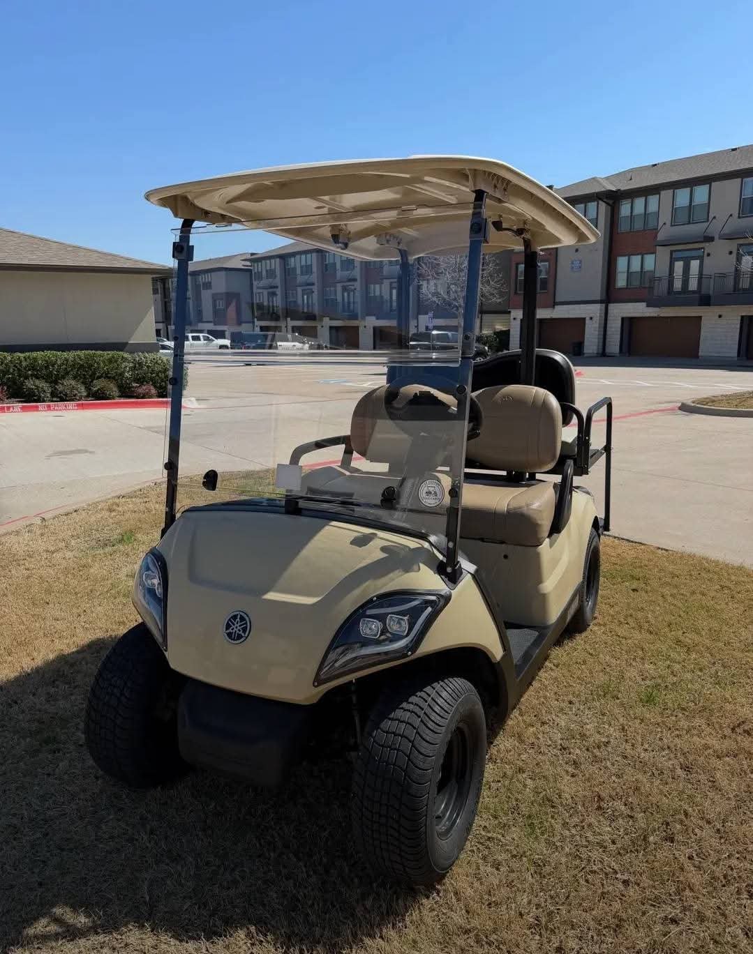 2020 Yamaha Golf Cart 4 SEATER ELECTRIC - Image 2