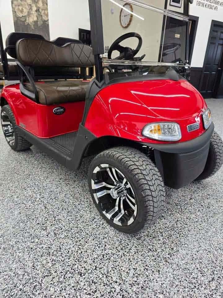 2020 Ezgo RXV4 SEATER ELECTRIC 4 SEATER - Image 3