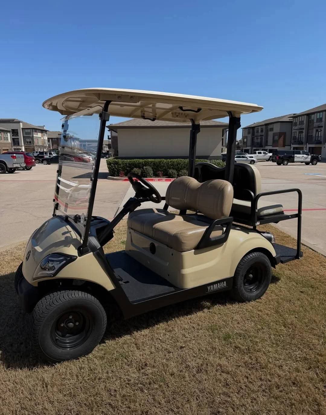2020 Yamaha Golf Cart 4 SEATER ELECTRIC - Image 3